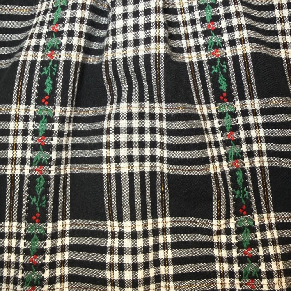 Vintage Basic Editions Holiday Plaid Shirt Velvet Collar Holly Embroidery M - Picture 4 of 7